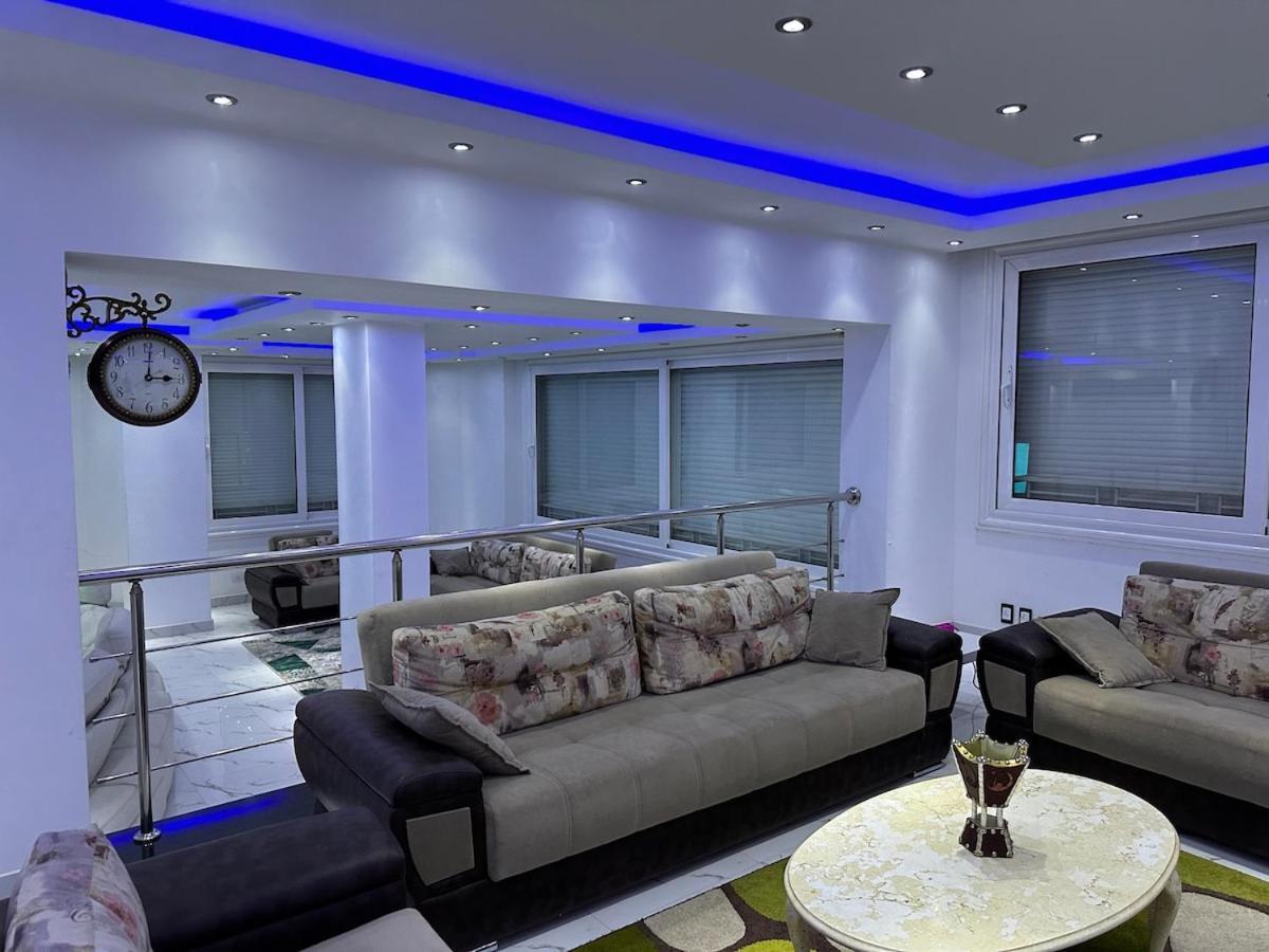 Amazing Overlooking Of Egypt Apartment Cairo