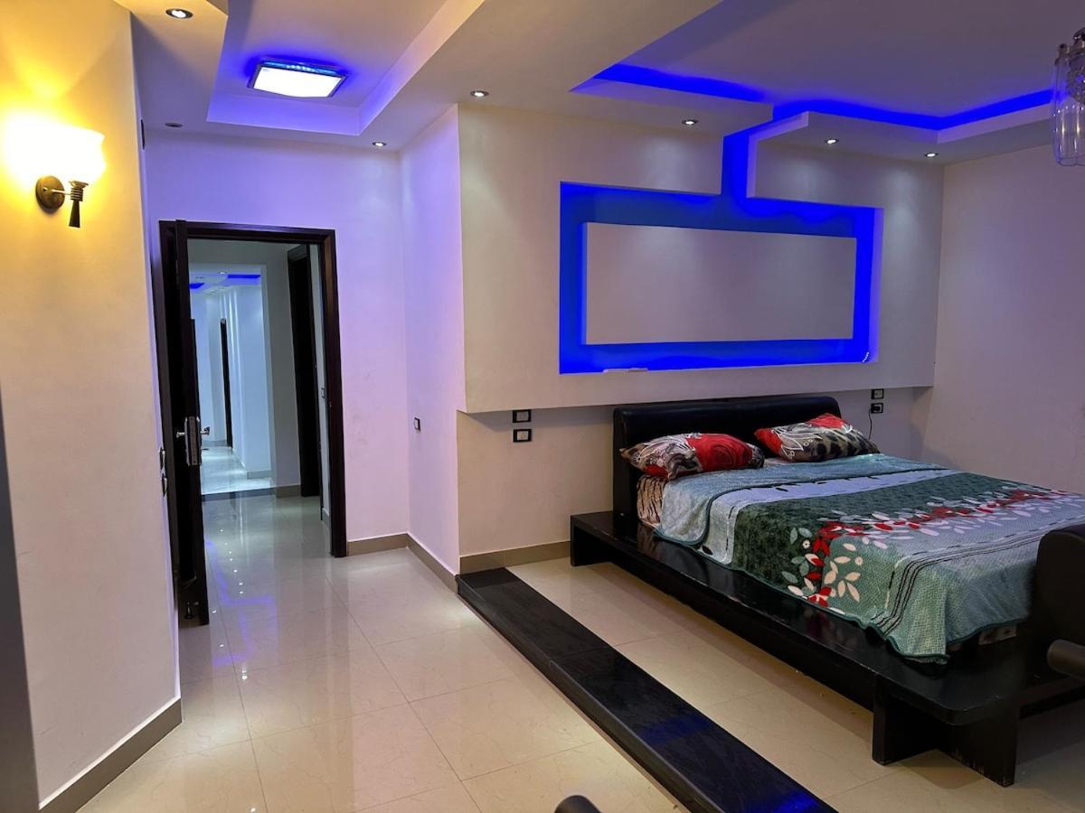 Amazing Overlooking Of Egypt Apartment